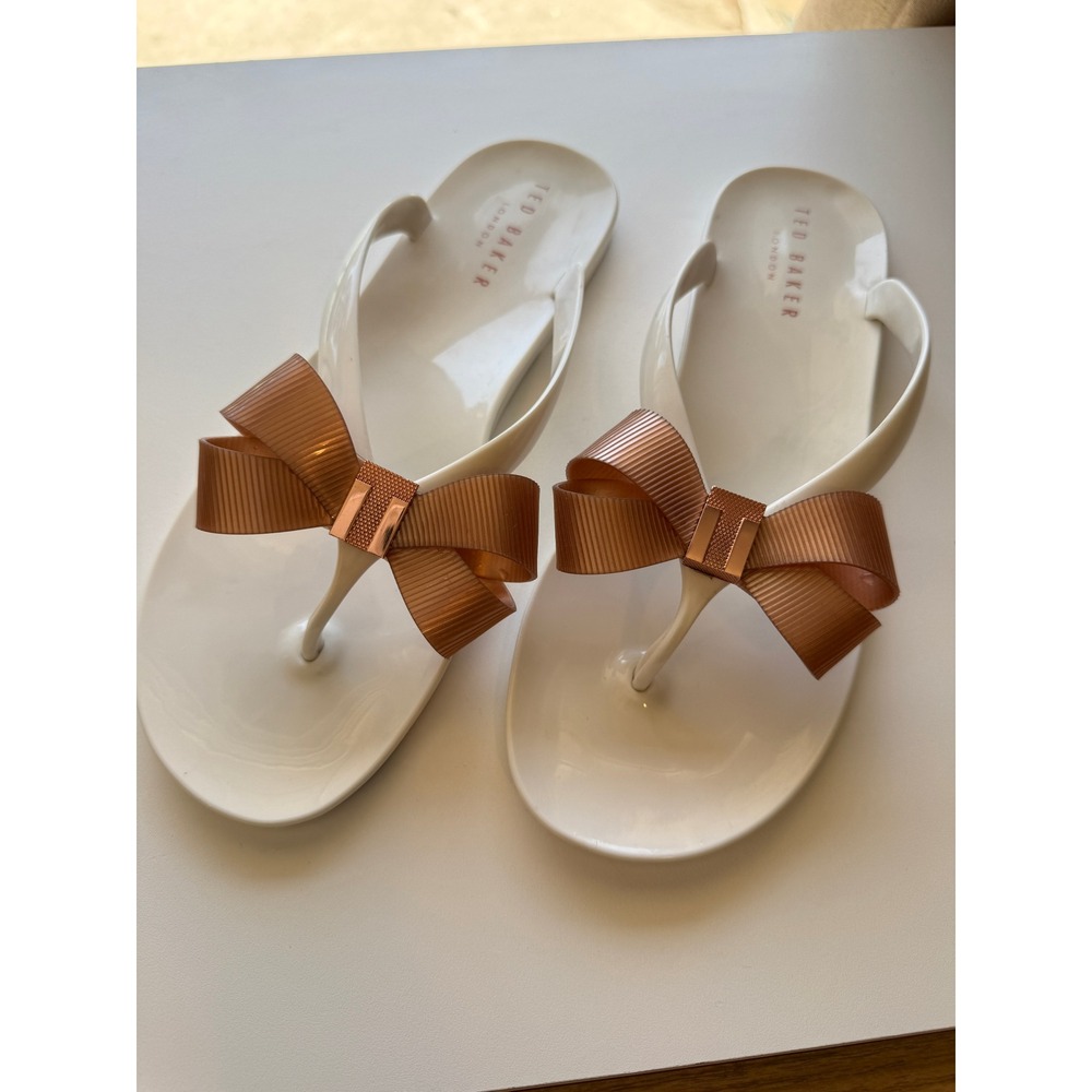 Ted Baker London White Jelly Flip Flops Rose Gold Bow Sandals Womens 40 US 9